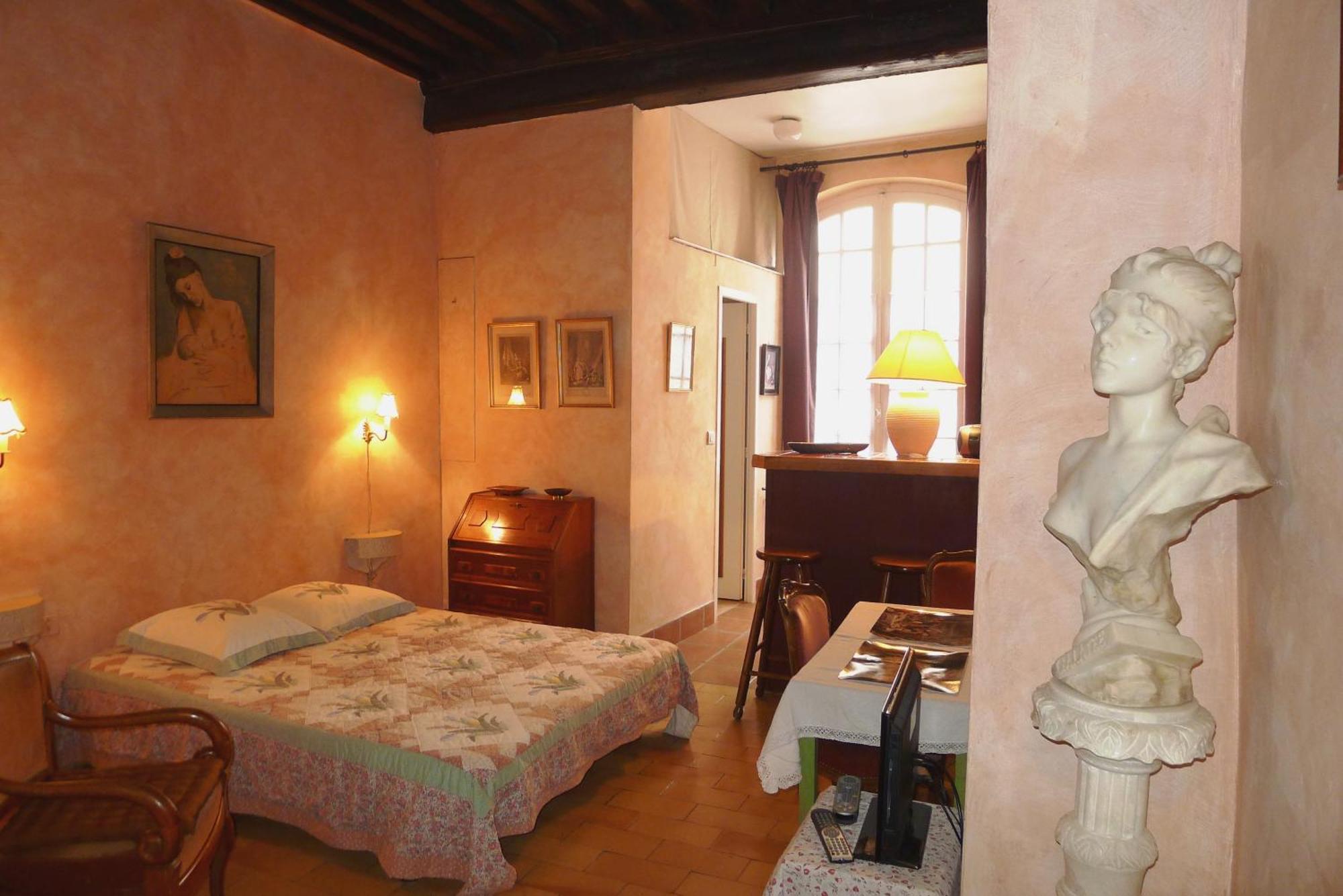 Appartement Tresor à Uzès Chambre photo