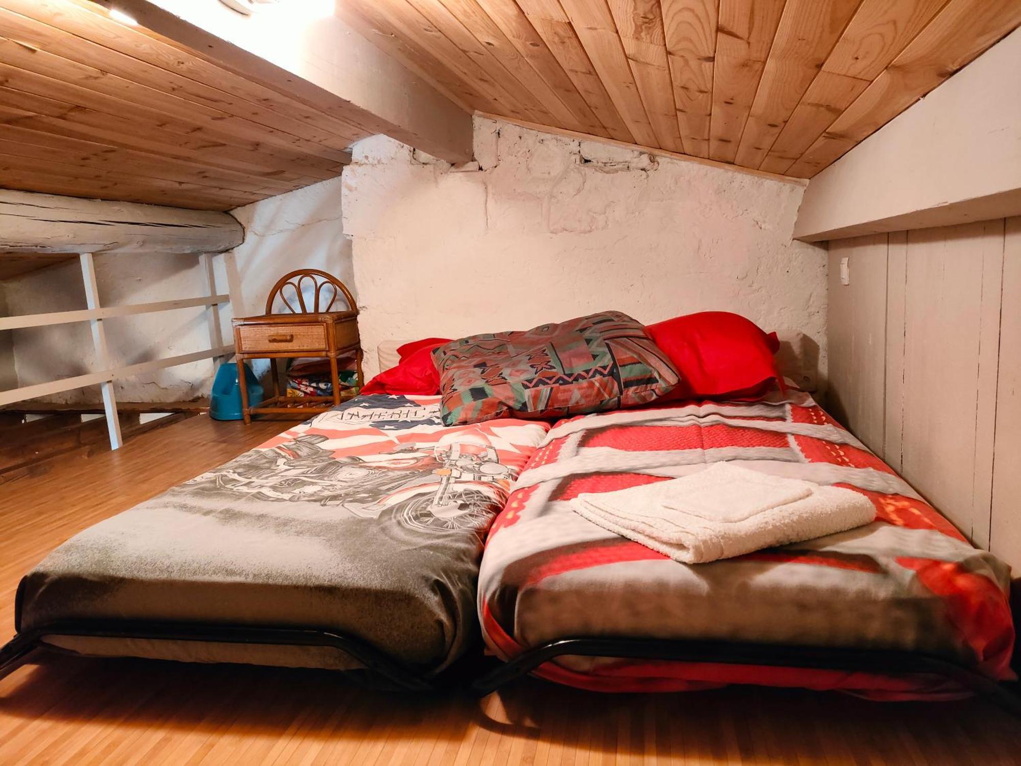 Appartement Tresor à Uzès Chambre photo
